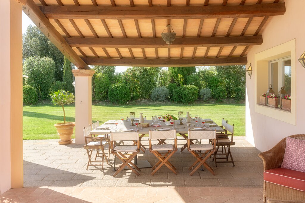 Dining area outside pool house